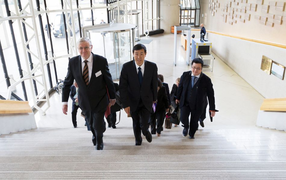 CHIN interpreted for the visit by the Supreme People’s Court of China, May 2017, and was the first Australia-China Judicial Roundtable Meeting CHIN interpreted for the visit by the Supreme People’s Court of China, May 2017, and was the first Australia-China Judicial Roundtable Meeting